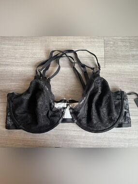 Bnwt Ashley Graham Black Lace Strappy Underwire Bra. 42ddd